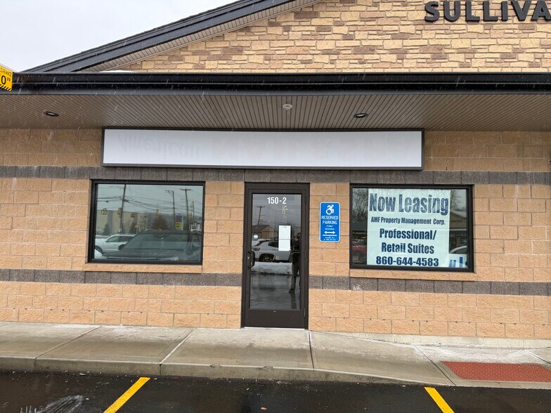 150-158 Sullivan Ave, South Windsor, CT à louer - Aérien - Image 2 de 4