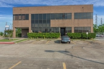 13850 Gulf Fwy, Houston, TX à louer - Photo du bâtiment - Image 3 de 22