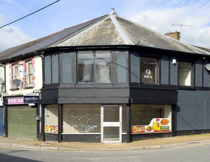 112 Brecon Rd, Merthyr Tydfil à vendre Photo principale- Image 1 de 5