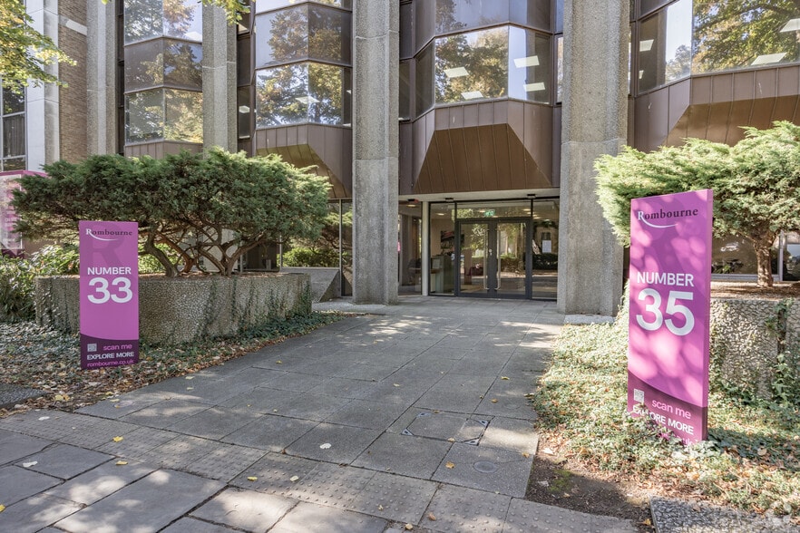 33-35 Cathedral Rd, Cardiff for lease - Building Photo - Image 1 of 9