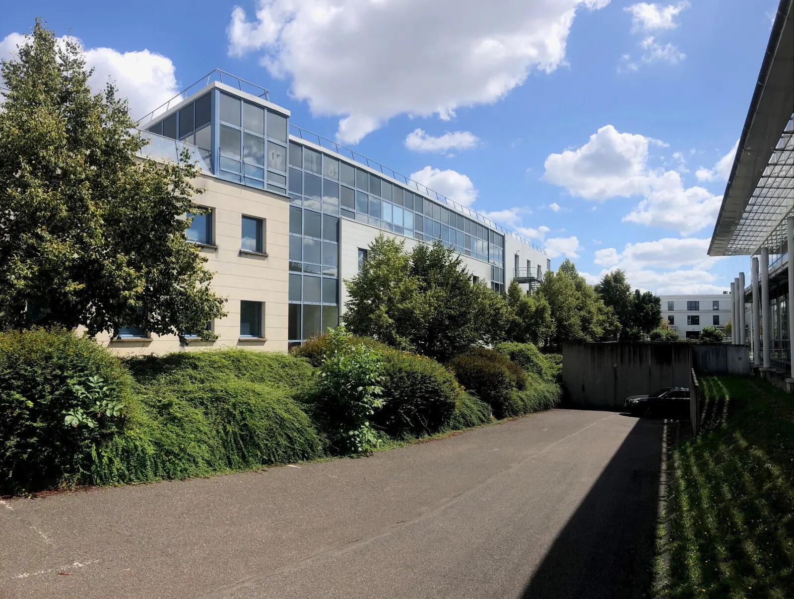 Allée De Giverny, Croissy-sur-Seine à louer Photo du bâtiment- Image 1 de 8