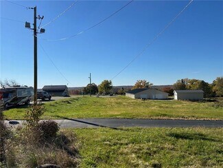 Plus de détails pour 359 Mercer Rd, Greenville, PA - Spécialité à vendre