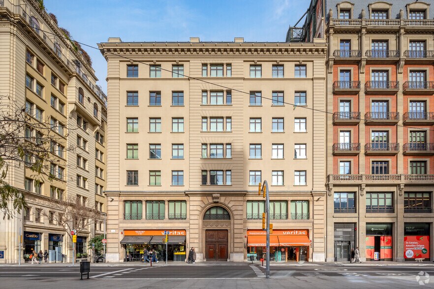 Bureau dans Barcelone, Barcelona à louer - Photo du bâtiment - Image 2 de 2