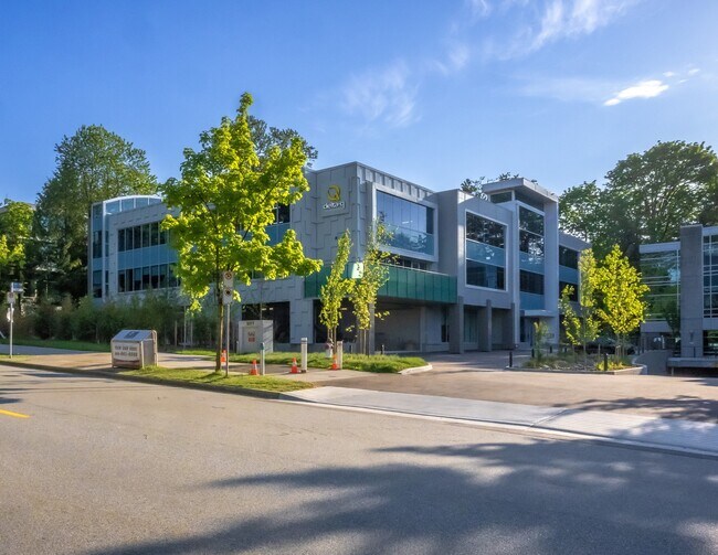 Plus de détails pour 3577 Gilmore Way, Burnaby, BC - Bureau à louer