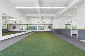 6525-6565 Boul Décarie, Montréal, QC for lease Interior Photo- Image 2 of 7