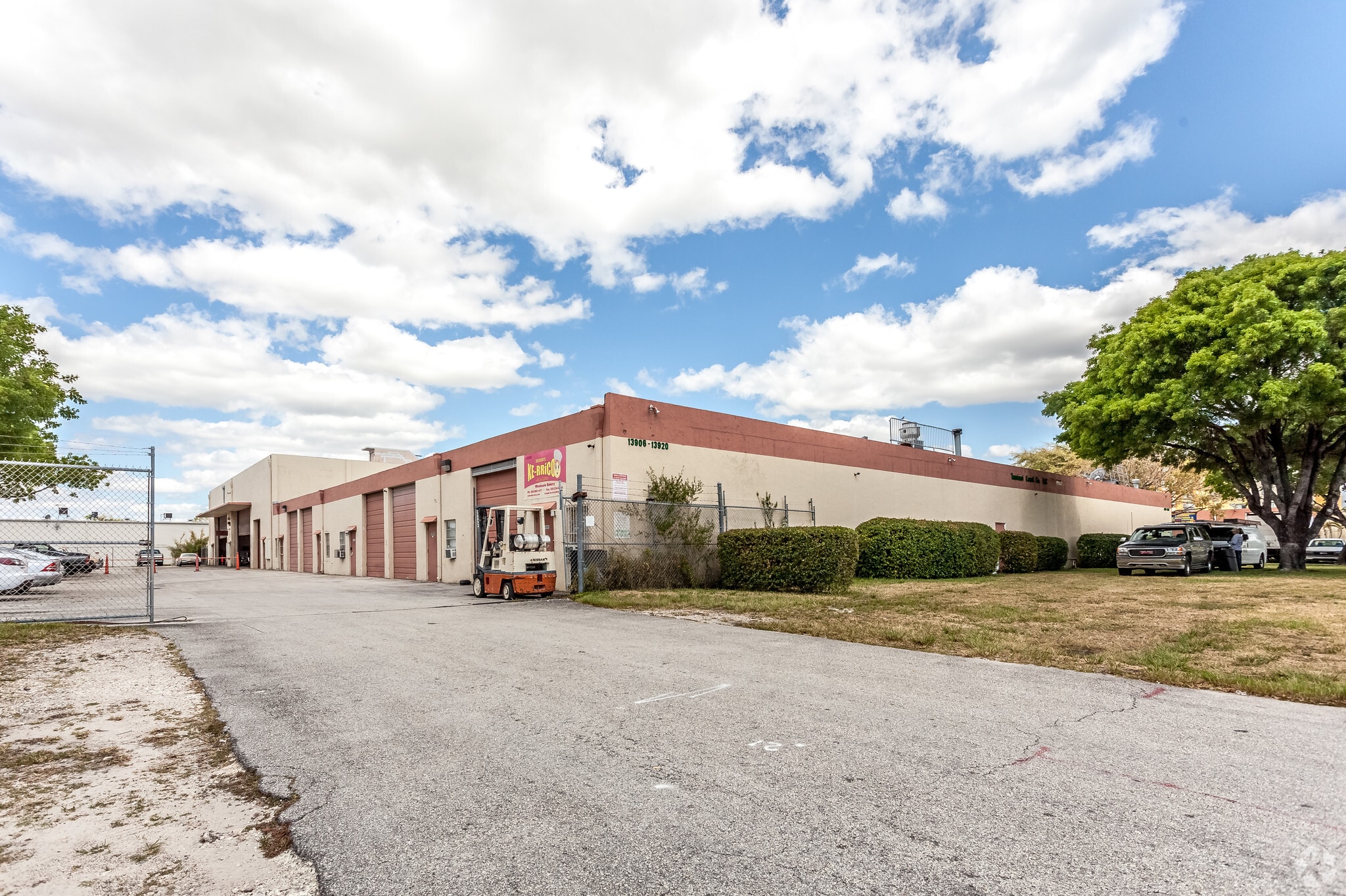 13880-13920 SW 139th Ct, Miami, FL for lease Building Photo- Image 1 of 23