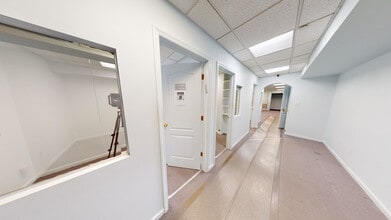 1819 E 13th St, Brooklyn, NY for lease Interior Photo- Image 2 of 6