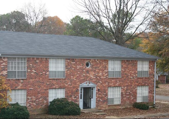 1717 Crimson Cir, Memphis, TN à vendre - Photo du bâtiment - Image 2 de 21