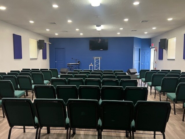 1060 Worcester St, Springfield, MA à vendre - Photo du bâtiment - Image 2 de 4