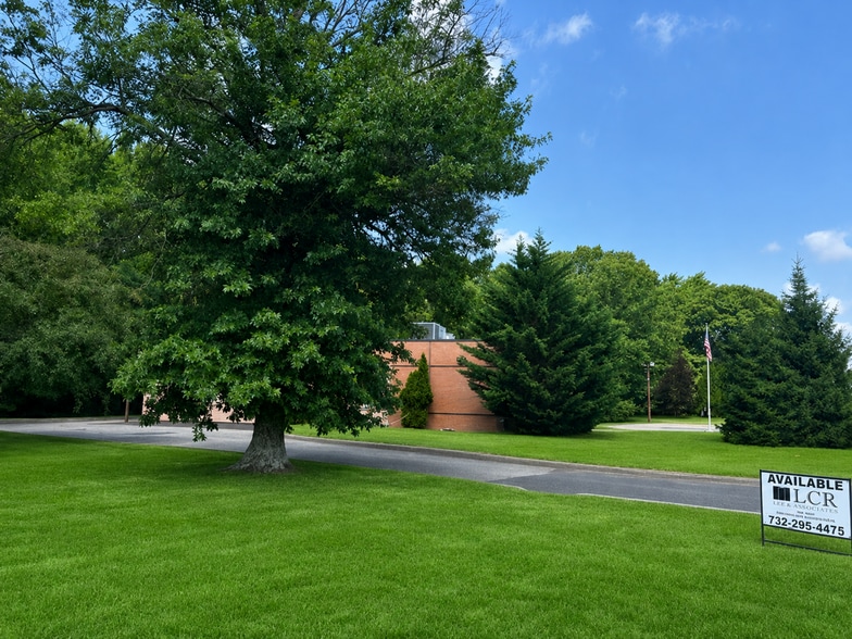 50 Chambersbridge Rd, Lakewood, NJ for sale - Building Photo - Image 2 of 5