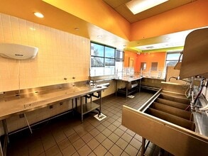 3315-3395 Placer St, Redding, CA for lease Building Photo- Image 1 of 9