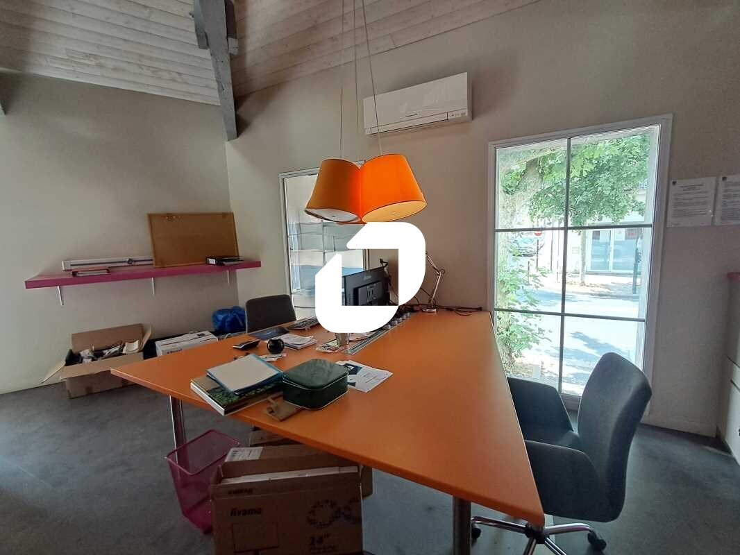 Bureau dans Bordeaux à vendre Photo intérieure- Image 1 de 13