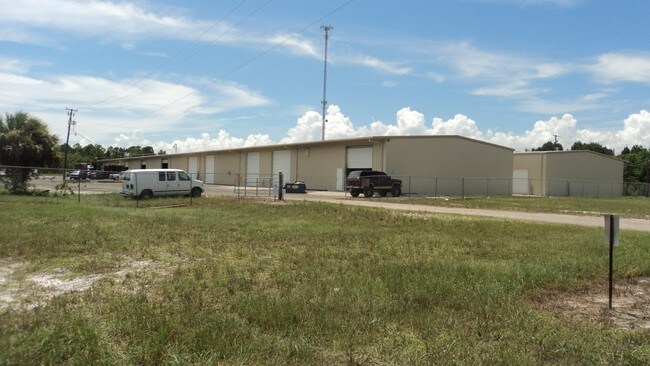 Plus de détails pour Vero Beach Industrial Park – Industriel à vendre, Vero Beach, FL