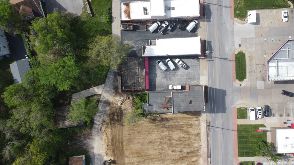 2622 Woodson Rd, Overland, MO à vendre - Photo du bâtiment - Image 2 de 19