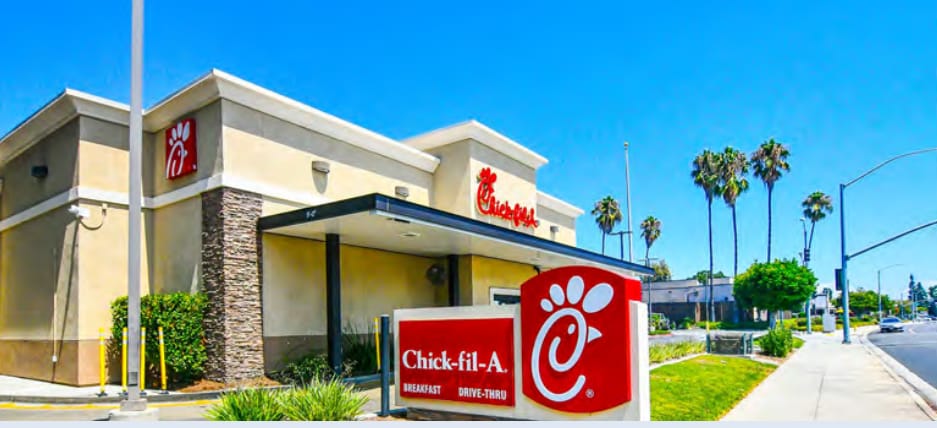 4895 Candlewood St, Lakewood, CA for sale Primary Photo- Image 1 of 2