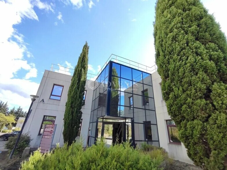 Office in Montpellier for lease - Building Photo - Image 1 of 8