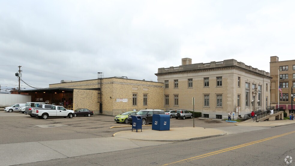 204-212 S Broad St, Lancaster, OH for lease - Building Photo - Image 2 of 5