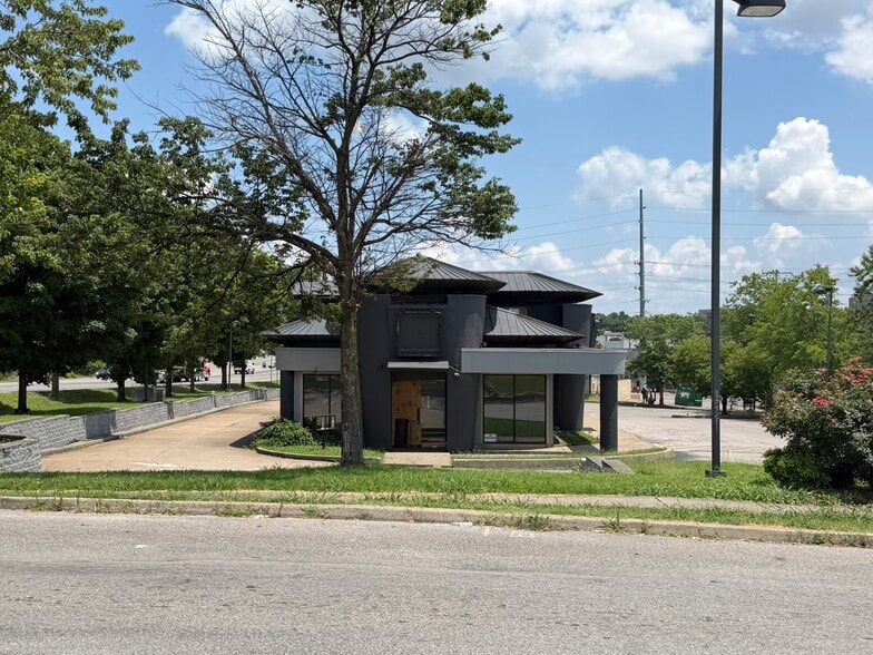 204 Largo Dr, Nashville, TN for sale - Building Photo - Image 2 of 13