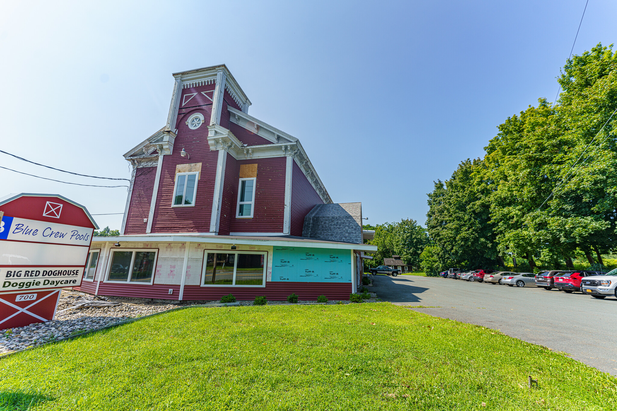 700 Columbia Tpke, East Greenbush, NY for lease Building Photo- Image 1 of 14