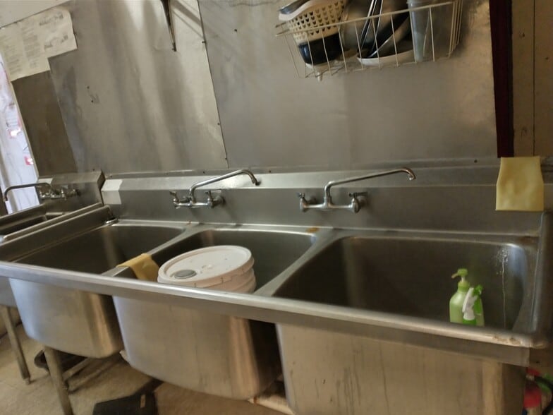 6142 Lansdowne Ave, Philadelphia, PA à louer - Photo intérieure - Image 3 de 16
