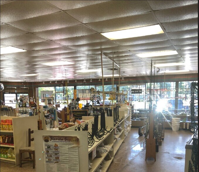 8074 Main St, Jacksonville, FL à vendre - Photo intérieure - Image 2 de 5