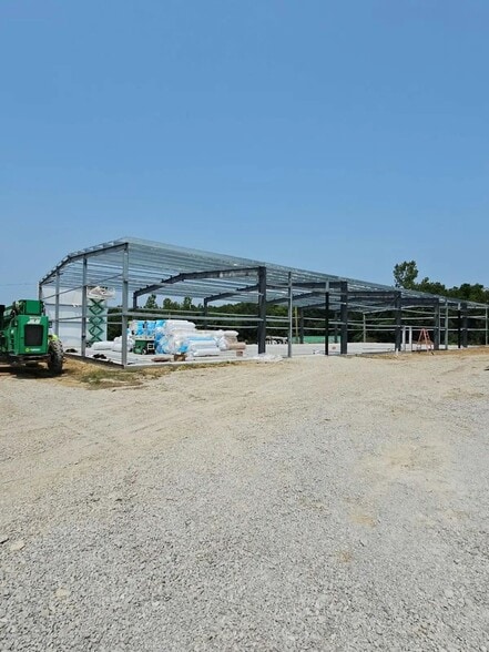 6451 Midland Industrial Dr, Shelbyville, KY for lease - Building Photo - Image 2 of 2