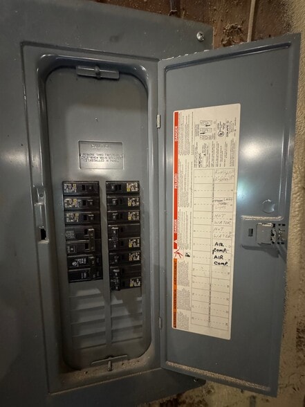 1011 New York 31, Macedon, NY for lease - Interior Photo - Image 2 of 6