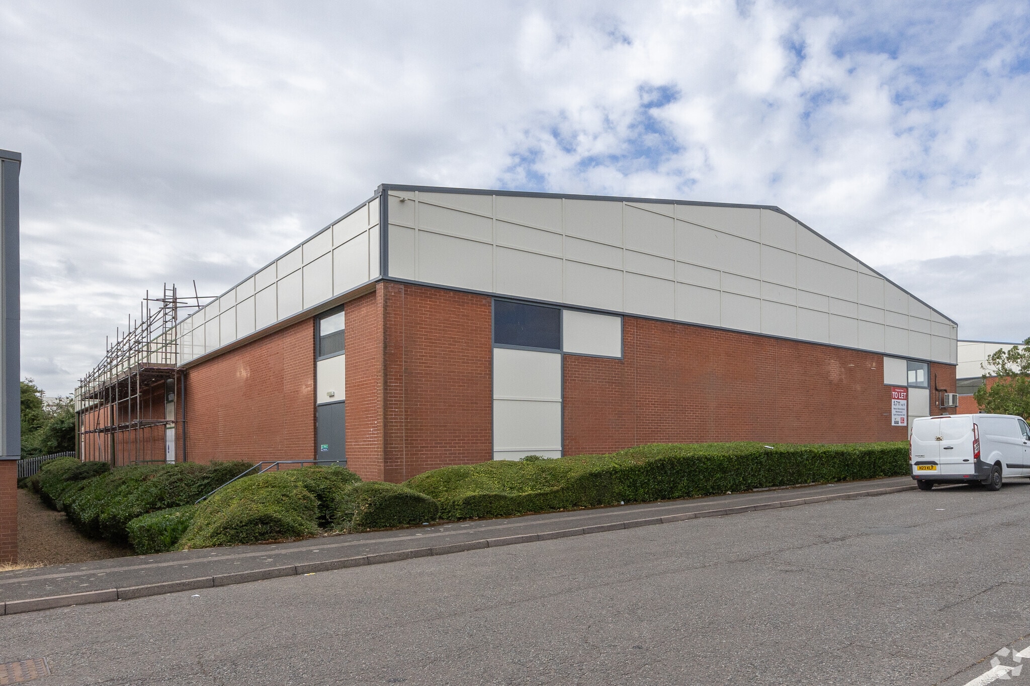 1-3 Canons Rd, Milton Keynes à vendre Photo principale- Image 1 de 8