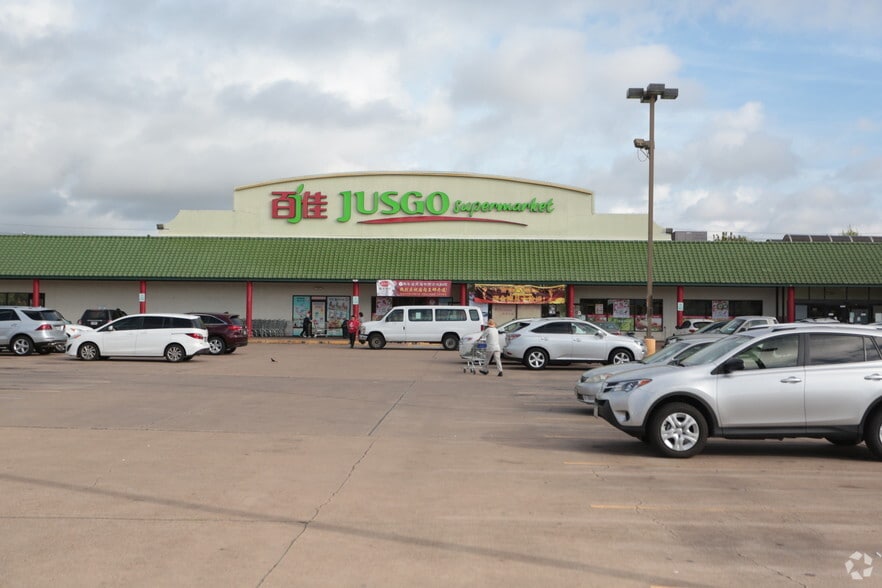 9250-9288 Bellaire Blvd, Houston, TX for lease - Primary Photo - Image 1 of 5