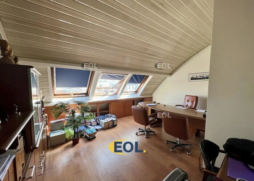 Bureau dans Saint-Ouen-sur-Seine à louer - Photo intérieure - Image 2 de 16