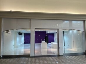 11025 Carolina Place Pky, Pineville, NC à louer Photo intérieure- Image 1 de 3