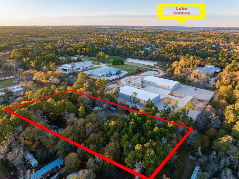 12211 Carriage Ln, Conroe, TX for lease - Aerial - Image 2 of 20