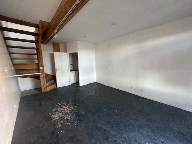 7 Place Colbert, Lyon for sale - Interior Photo - Image 3 of 5