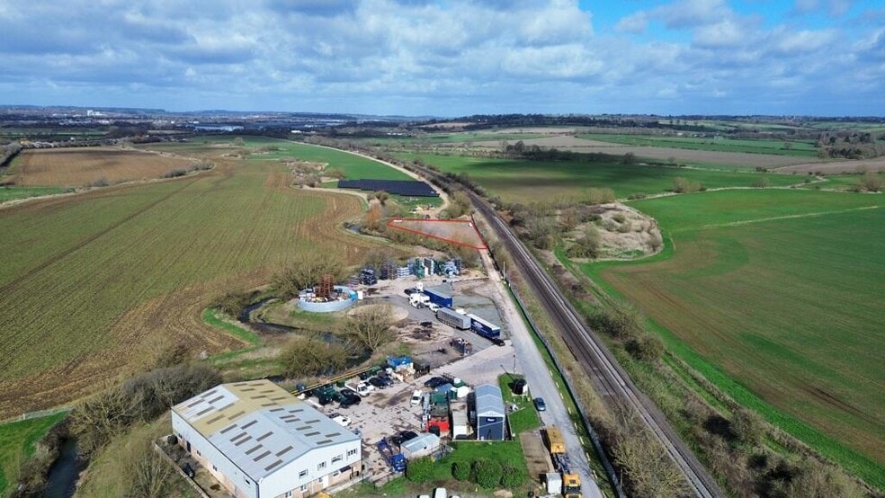 Yard 9, Cherwell Valley Business Park, Twyford à louer - Photo du bâtiment - Image 2 de 4