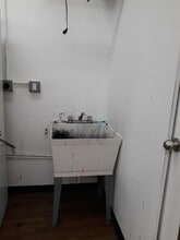 247 W 35th St, New York, NY for lease Interior Photo- Image 1 of 8