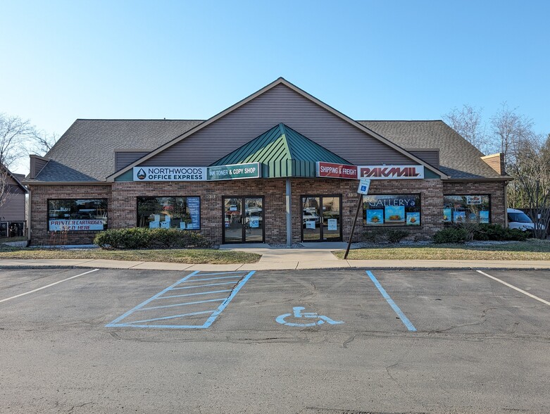 3311 South Airport Rd, Traverse City, MI for lease - Building Photo - Image 1 of 60