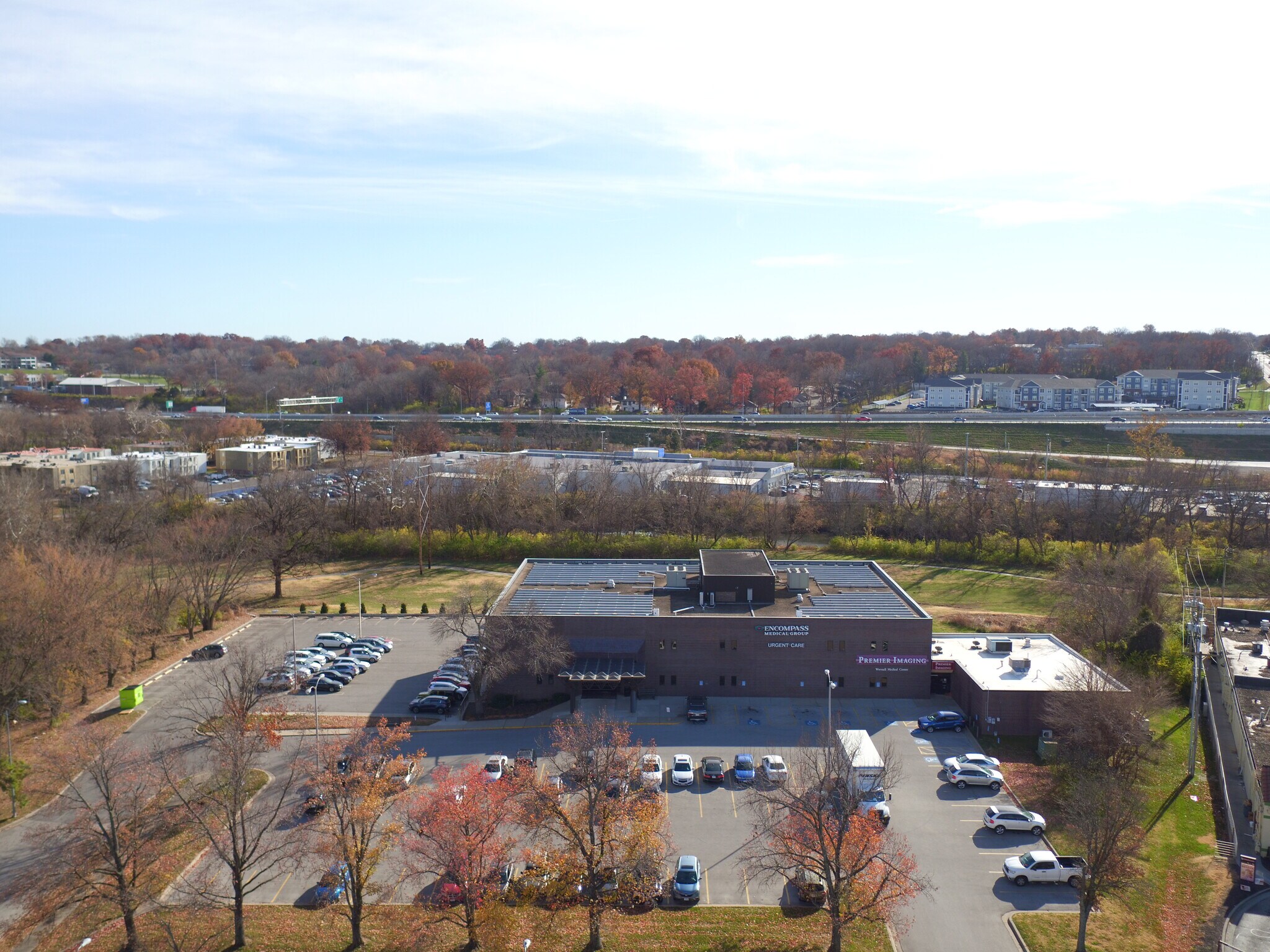 373 W 101st Ter, Kansas City, MO for lease Building Photo- Image 1 of 10