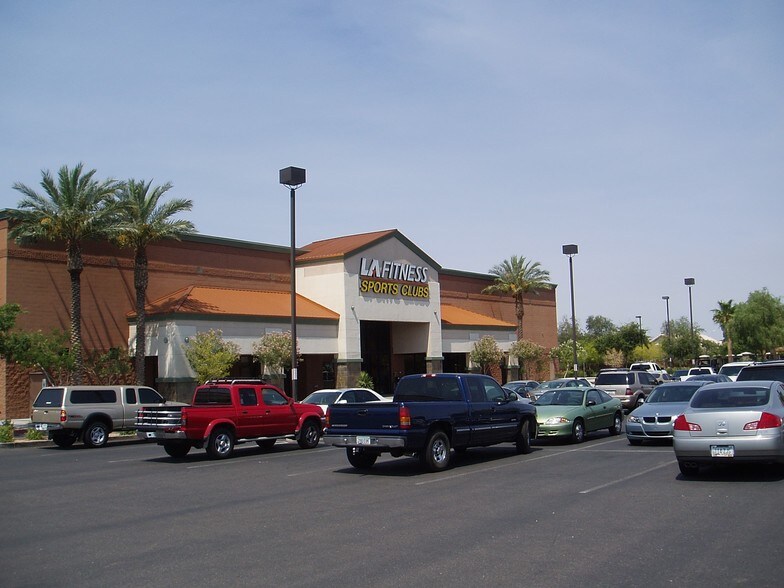 6811-6819 W Peoria Ave, Peoria, AZ à louer - Photo du bâtiment - Image 3 de 9