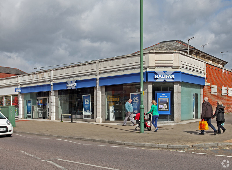 5-7 Shirley High St, Southampton for lease - Primary Photo - Image 1 of 2