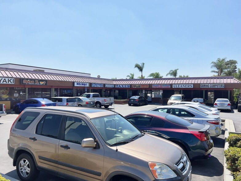 13300-13310 Valley Blvd, La Puente, CA for lease - Building Photo - Image 2 of 8