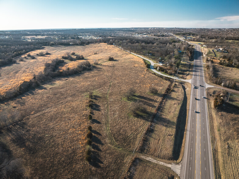 Hwy 72, Rolla, MO à vendre - Photo du b timent - Image 3 de 9