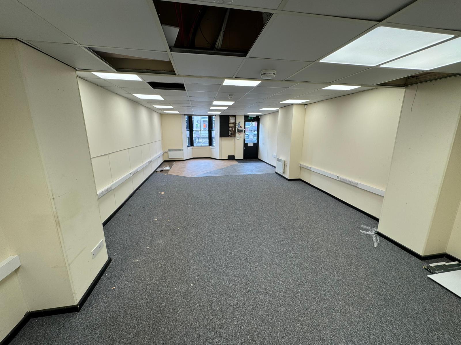 125-125a High St, Saltburn By The Sea for sale Interior Photo- Image 1 of 4