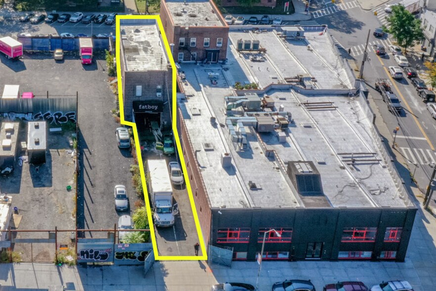 279 Frost St, Brooklyn, NY à louer - Photo du bâtiment - Image 2 de 28