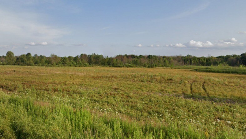 1001 County Highway C, Mequon, WI à vendre - Photo du bâtiment - Image 2 de 2