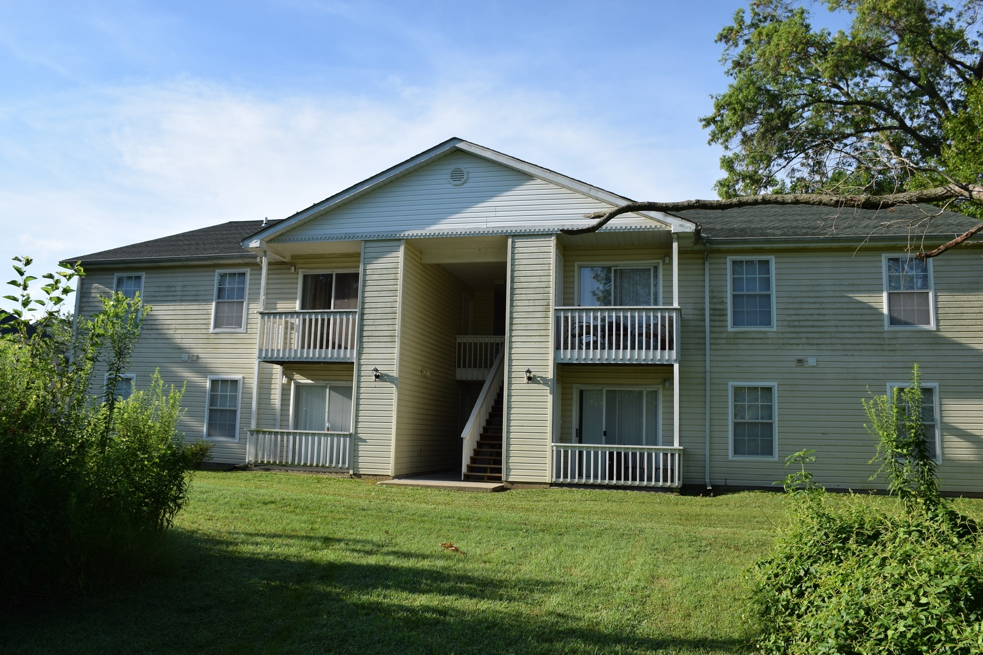 202 Chesapeake Dr, Marion, IL à vendre Photo principale- Image 1 de 1