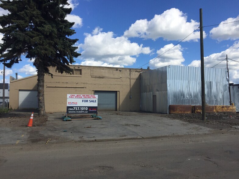 5823 103A St NW, Edmonton, AB à vendre - Photo du bâtiment - Image 1 de 1