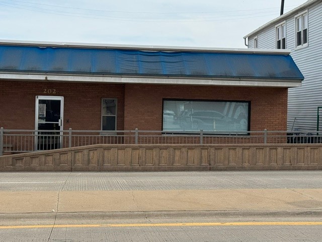 202 S Bridge St, Yorkville, IL for sale - Building Photo - Image 2 of 29