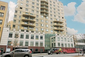 Plus de détails pour 133-47 Sanford Ave, Flushing, NY - Bureau à vendre