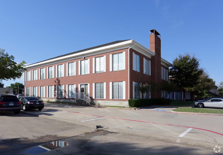 2222 W Spring Creek Pky, Plano, TX for lease - Building Photo - Image 2 of 7