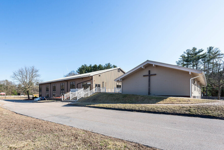 1 New Taunton Ave, Norton, MA for sale - Primary Photo - Image 1 of 1